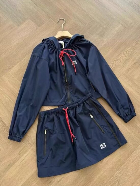 Miu Miu Jackets & Blazers - Miu Miu Dark Navy Two Piece Outfit Hooded Jacket + Shorts Matching Set Size S